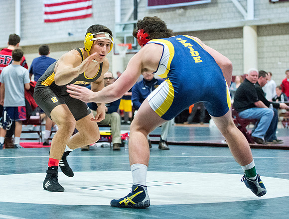 wrestling_wneiswa_champs_dburns_7567