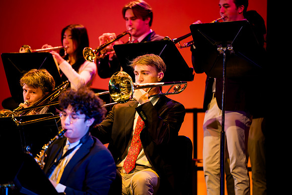 holidayconcert24_us_ah_0219