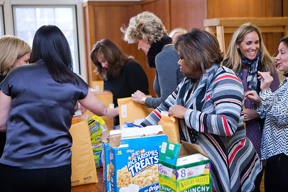 alum_carepackages_mkras_0024