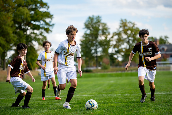 soccer_ms7b_brownwhite_2024-10-08_ah_0116