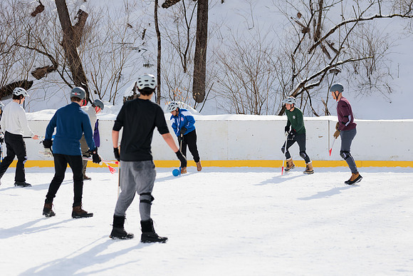 randolphvt2122_trip07_broomball_bdf_0875