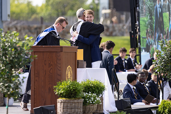 graduation22_diplomas_gh_0697