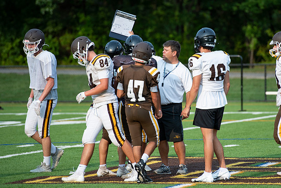 football_2021-09-14_practice_dburns_2740