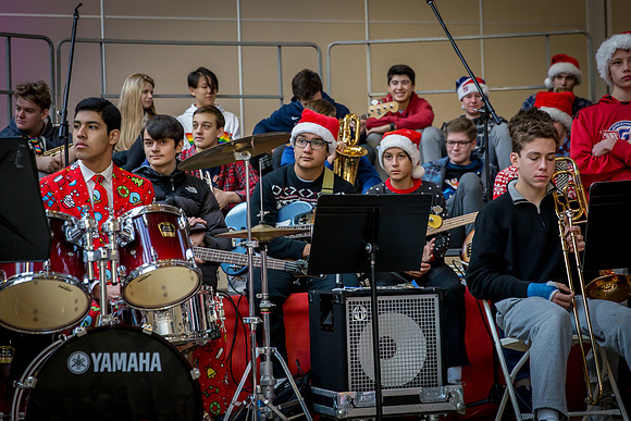 holidayassembly19_jfess2_0572