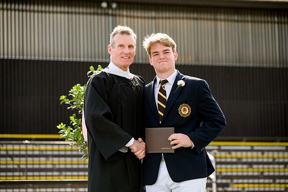 graduation22_diplomas_ah_0266