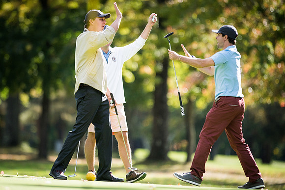 hc15_alumni_golf_wkl_5293