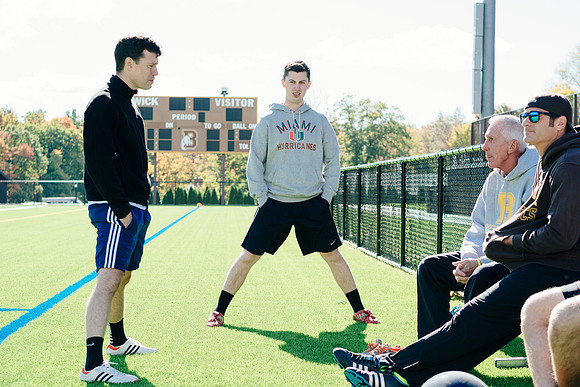 hc15_alumni_soccer_jk_03387