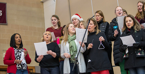 holidayassembly_all_jfess_3082