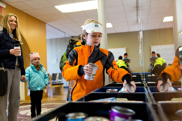 souperbowl_fooddrive_ls_mkras_0050