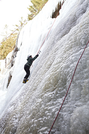 campdudley16_iceclimbing_bd_1519