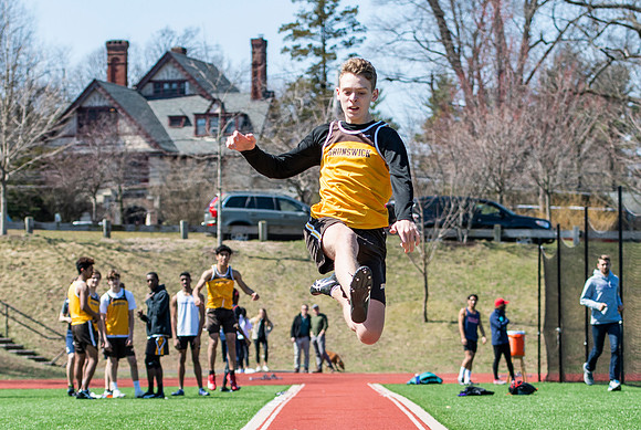 trackfield_2019-04-06_dburns_4574