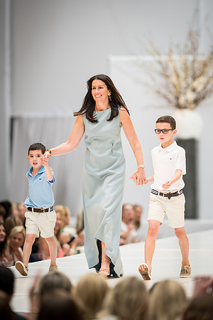 fashionshow17_runway_wkl_0575