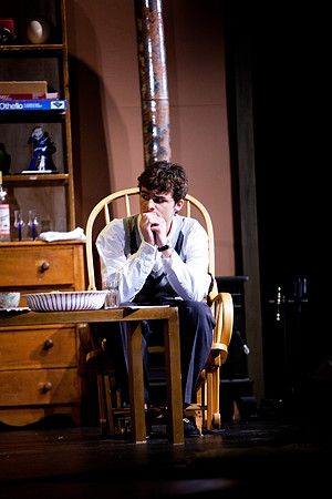 theforeigner_springplay_us_mkras_0201