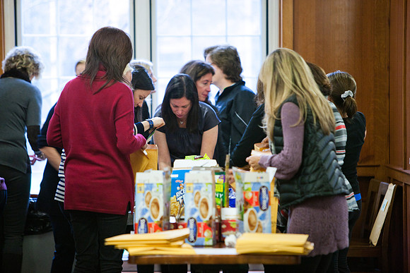 alum_carepackages_mkras_0032