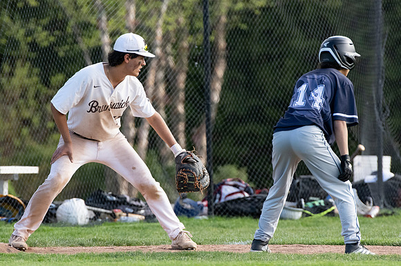 baseball_jv_2022-05-10_dburns1_0143