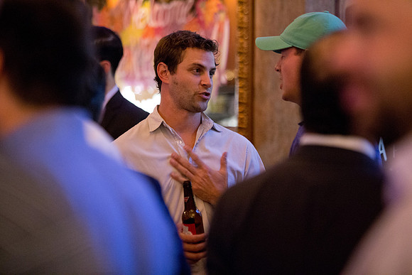 alumni_happyhour_nyc16_mkras_0029