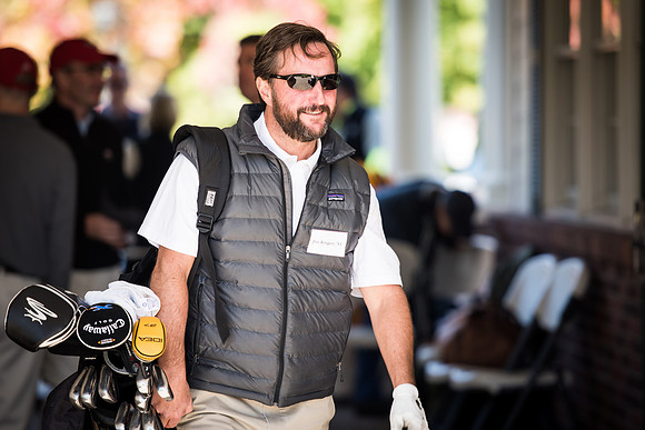 hc15_alumni_golf_wkl_5037