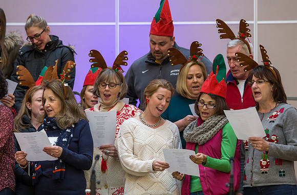 holiday_assembly_jfess_0032