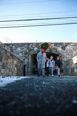 holiday19_bearcave_mkras_0044