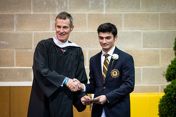 graduation19_wkl1_9680