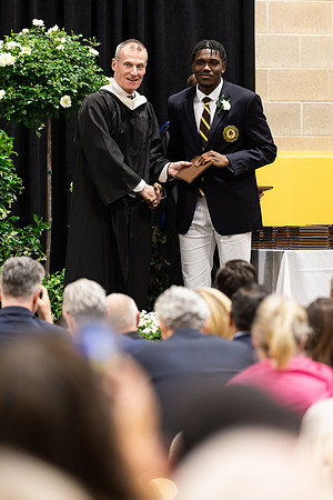 graduation25_diploma_rras_0518