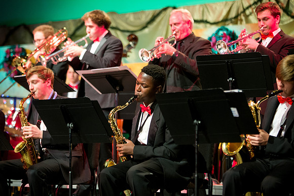 holidayconcert_us_mkras_0166