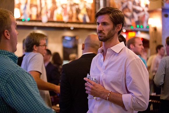 alumni_happyhour_nyc16_mkras_0040