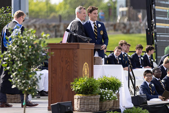 graduation22_diplomas_gh_0696