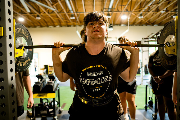 football_liftforlife25_ah_0119
