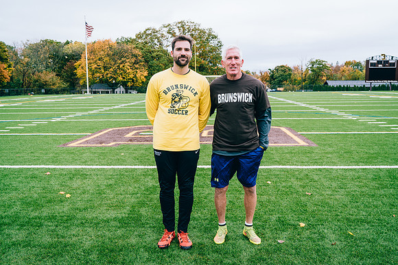 alumni_soccer16_jk_1952