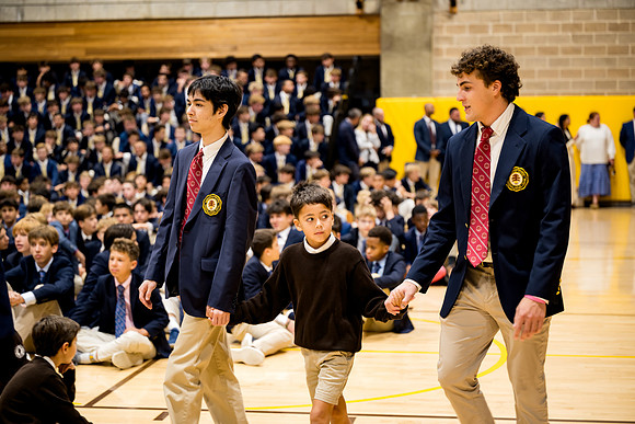 firstday24_assembly_ah_0153