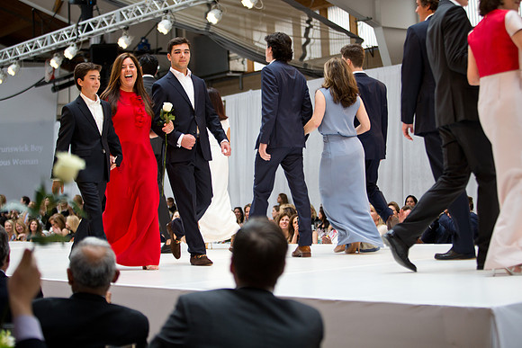 fashionshow17_runway_mkras_0527