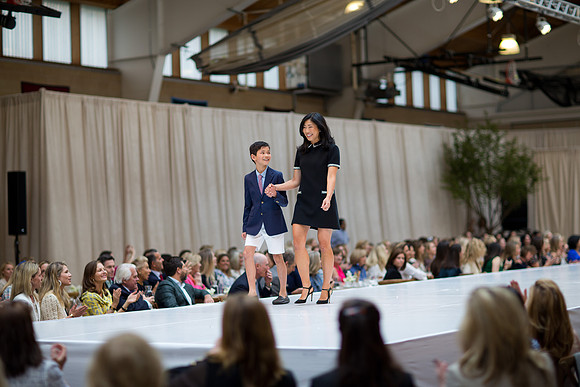 fashionshow19_runway_mk_0307