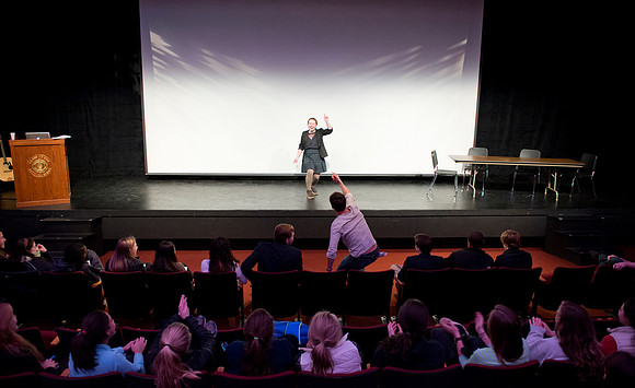 shakespeareproj_alumnivisit_2133