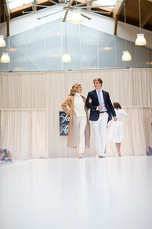 fashionshow19_runway_mk_0141
