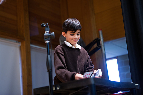 talentshow_gr3-4_mkras_0132