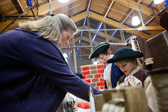 colonialday_parents_mkars_0039