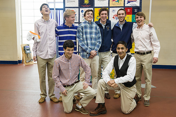 sciencefair14qu_hl_8780