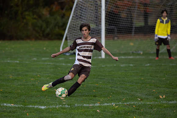 hc21_soccer_9s_gh_0026