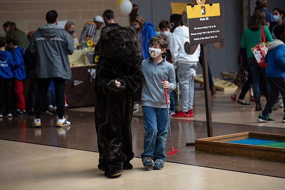hc21_bearfair_gh_0025