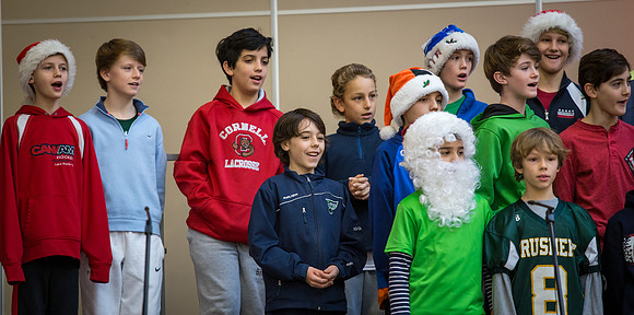 holiday_assembly_jfess_0042