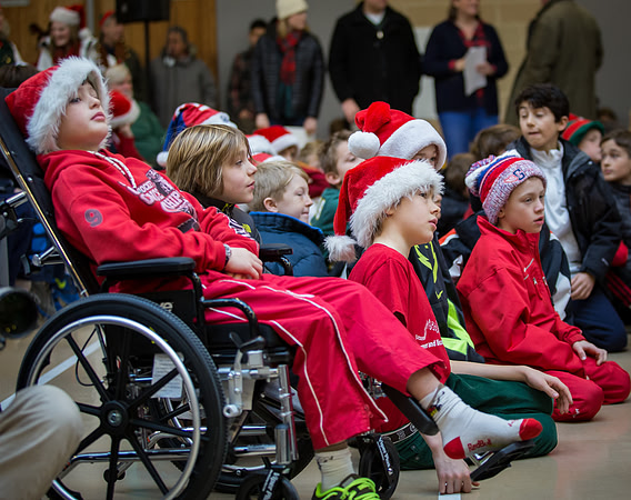 holiday_assembly_jfess_0028