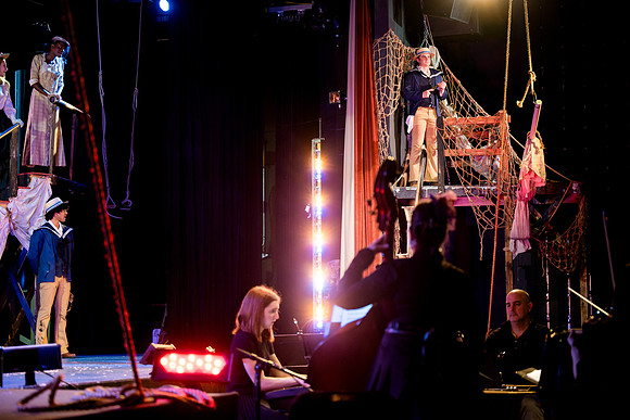 hmspinafore_springmusical25_sat1_us_ah_0202