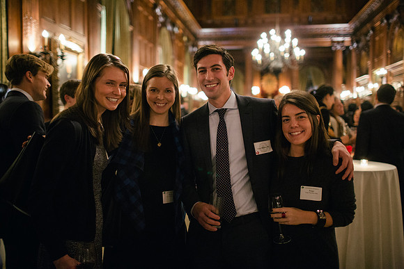 alumni_holidayparty13_5687