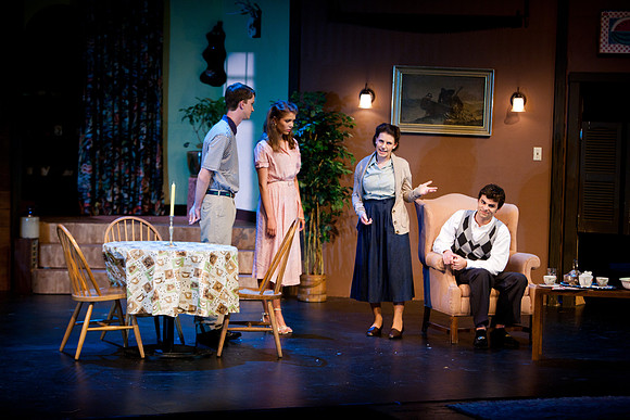 theforeigner_springplay_us_mkras_0028
