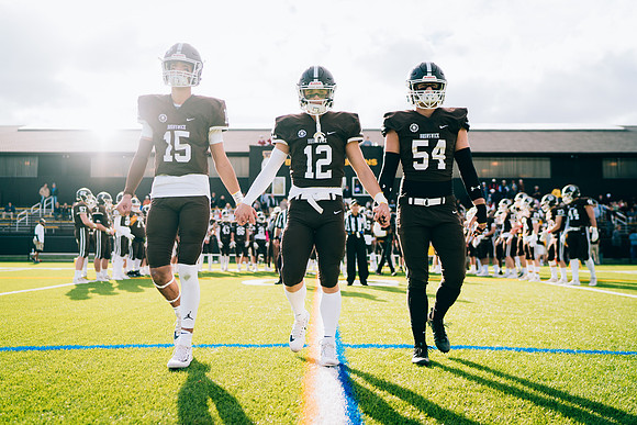 hc17_football_jk_7584
