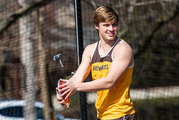 trackfield_2019-04-06_dburns_4443