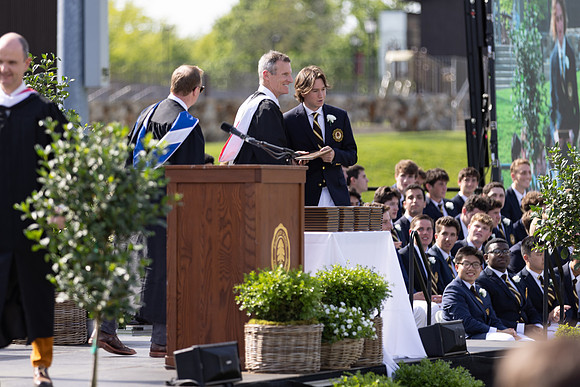 graduation22_diplomas_gh_0500