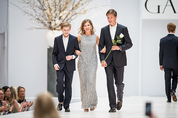 fashionshow17_runway_wkl_1403