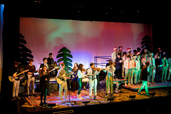 holidayconcert24_us_ah_0440